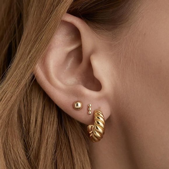 Mejuri Jewelry - Mejuri Gold Croissant Dôme Hoops Earrings Gently Used